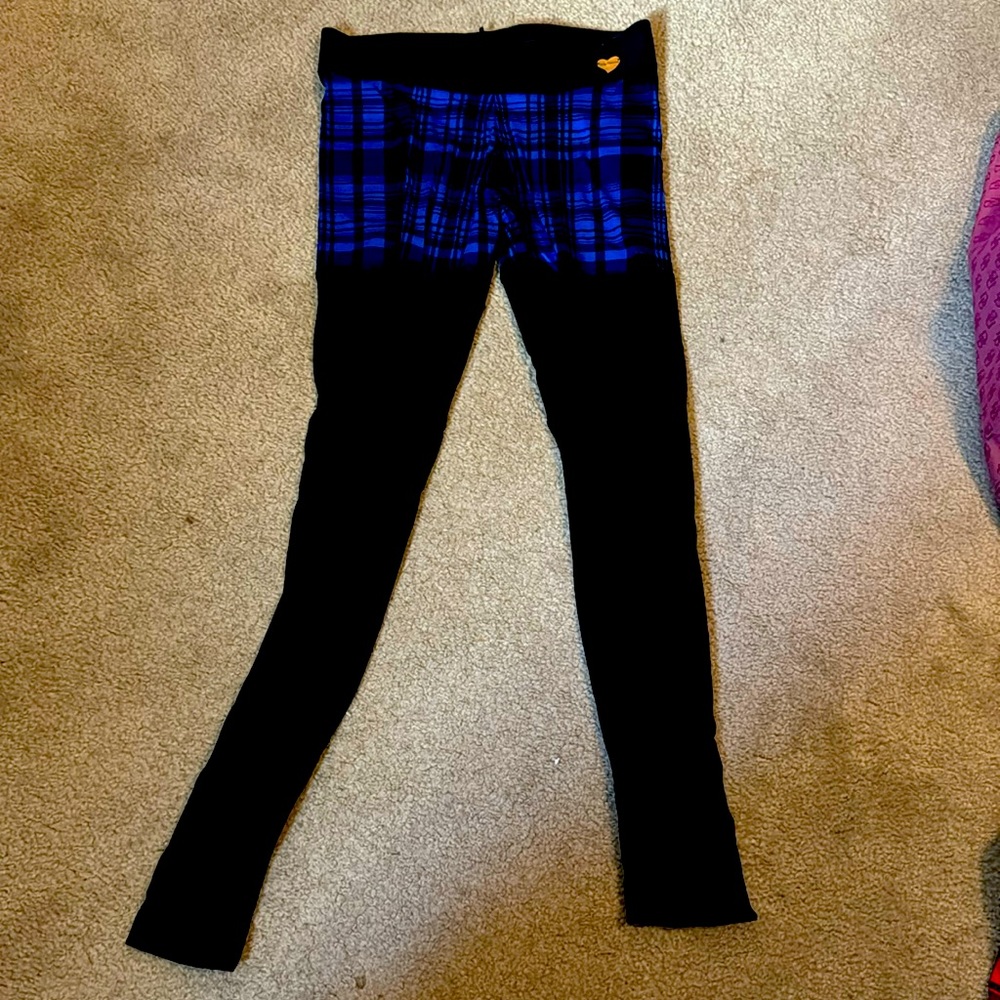 Cute booty lounge - retired print